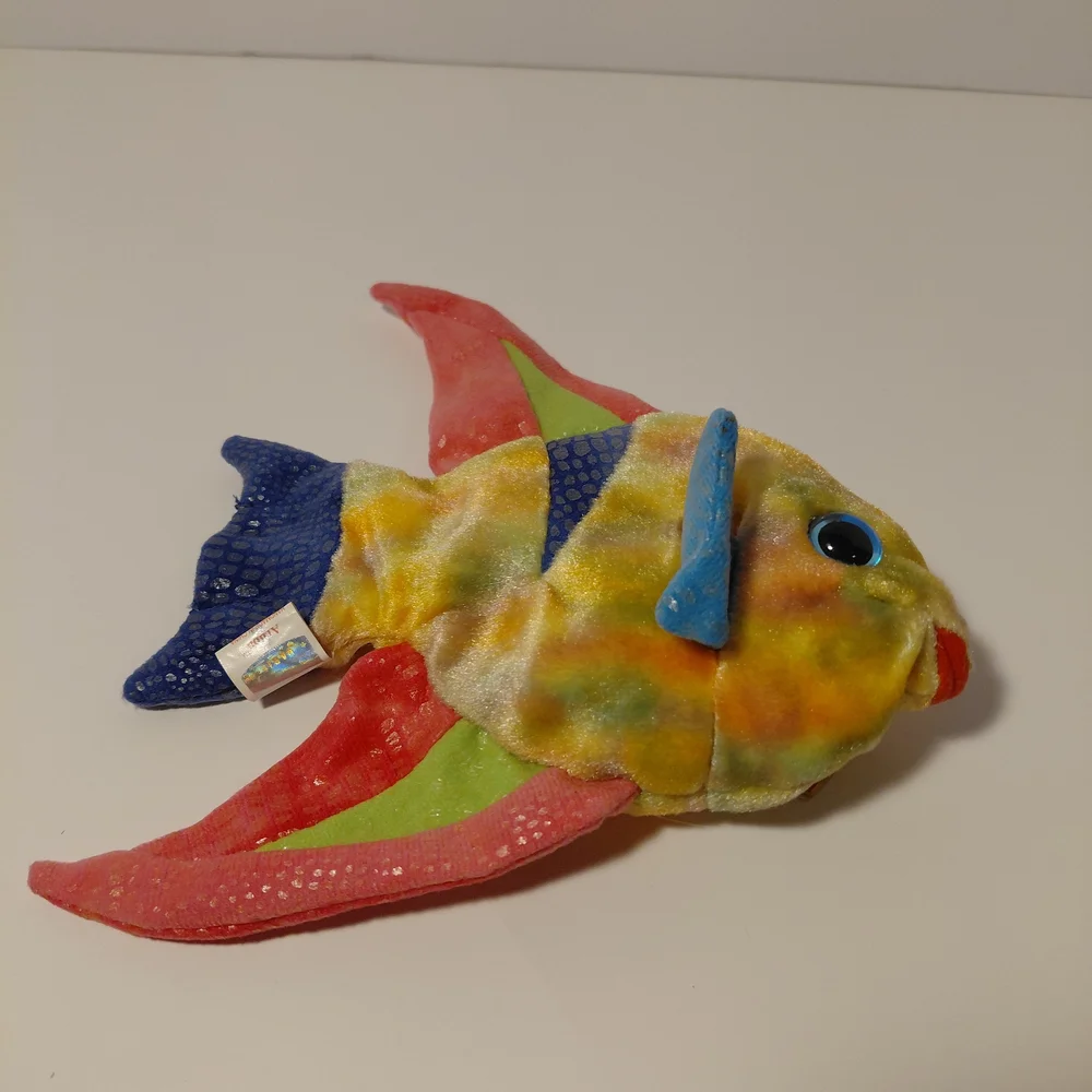 Colorful Plush Fish Toy for Pets